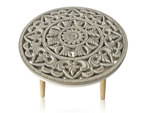 Mesa ratona de madera calada estilo marroquí