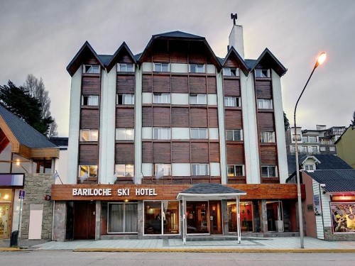 Hotel Bariloche 2 Pasajeros con Desayuno