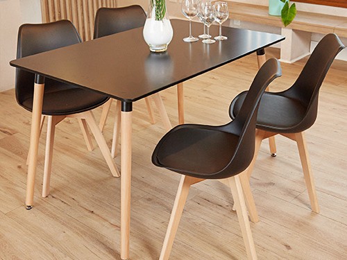 SET DE 4 SILLAS DE DISEÑO TULIP NEGRAS