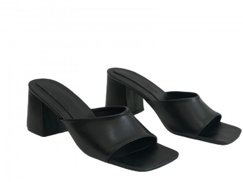 Sandalia Karol negro taco 8cm