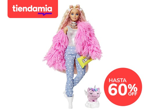 Muñeca extra Barbie #3 en pelaje esponjoso rosa con cerdo unicornio ma