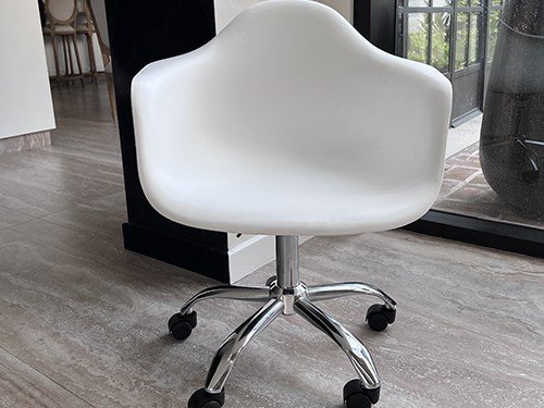 SILLON EAMES DE OFICINA BLANCO