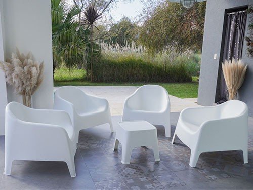 SET 4 SILLONES SKARPO BLANCOS MAS MESA SUNSET