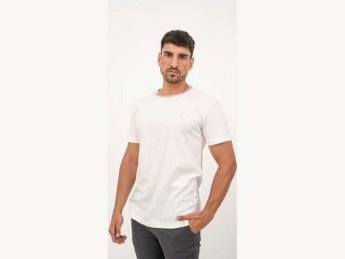 Remera Blanco y Rosa Argo La Argentina