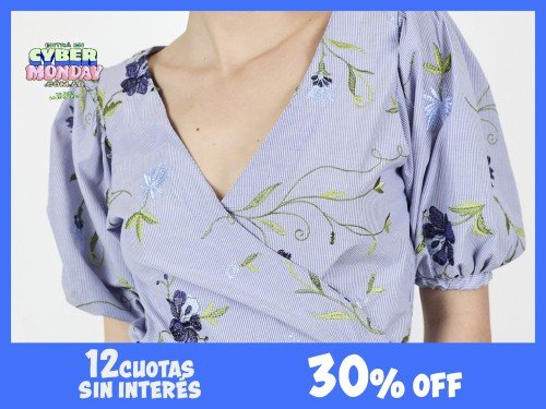 Blusa Caty. Disponible en talles del 1 al 4. 30%OFF EVA MILLER