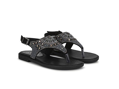 Sandalia de Mujer VIAMO Keira Negro Ojota Hippie Chic Boho Strass