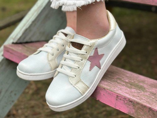 Zapatillas Urbanas Mujer con Detalle de Estrella.