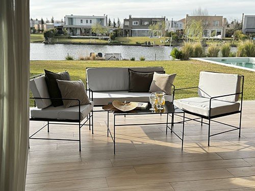 Set de sillones para exterior con almohadones modelo Camastro XL