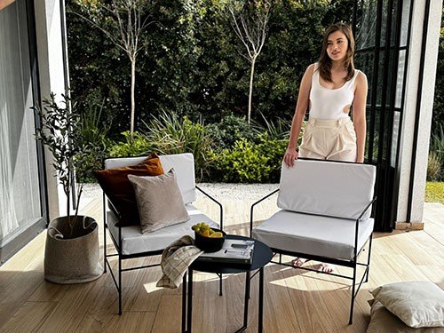 Set de sillones para exterior con almohadones modelo Camastro 70x70