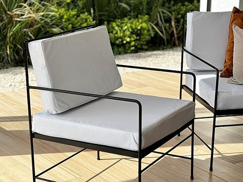 Set de sillones para exterior con almohadones modelo Camastro 60x60