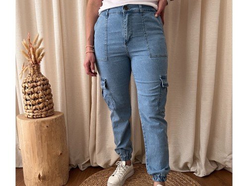 Jeans talles grandes de mujer wide leg oxford recto tiro alto