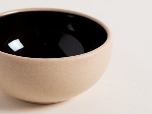 Mini Bowl korba negro brillante con beige 10 cm