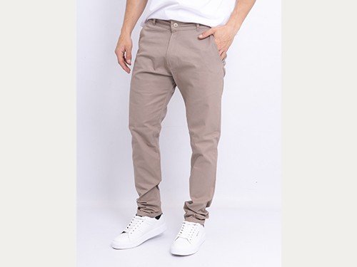 Pantalón Chino de Gabardina