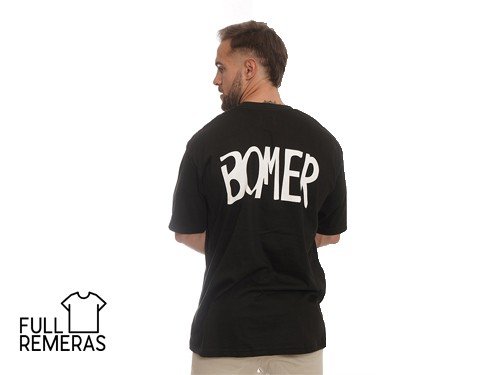 Remera Bomer oversize negra