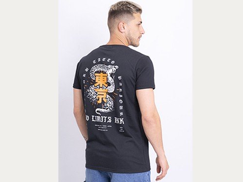 Remera Cobra Tattoo