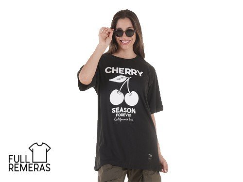 Remera Oversize Mujer Estampada Cherry Negra