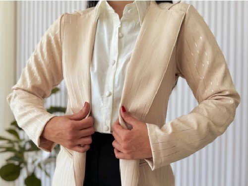 Blazer sastrero rayado con lineas plateadas Oriana