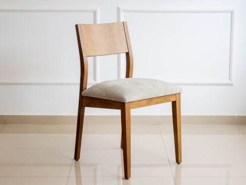 Silla comedor madera Guatambú Nórdica tapizada Calama - SILVINA C