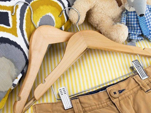 Pack X50 Perchas Infantil 30 Cm. Madera Lustrada Niños Con Broches