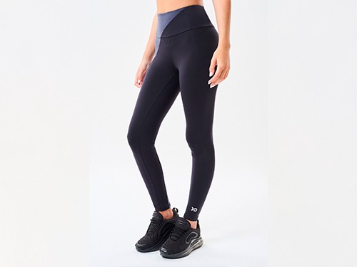 Calza deportiva TechnicalFit opaca combinada
