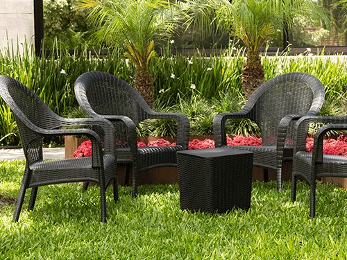 Set 4 Sillones Qatar Rattan + Mesa Capri Negro