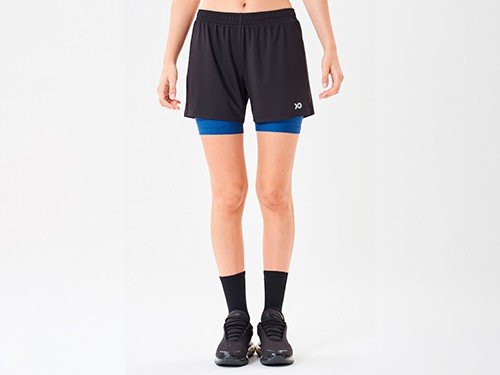 Short deportivo con calza corta, comodidad y respirabilidad