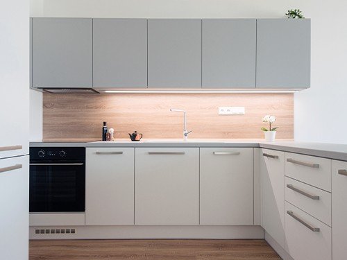 Varilla Con Tira Led 220v Para Bajo Alacena Perfil Barra Luz de 50 cm