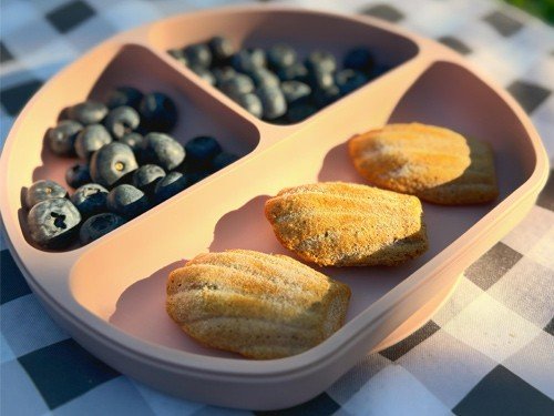 Set plato cuadrado beige + plato con division y sopapa rosa