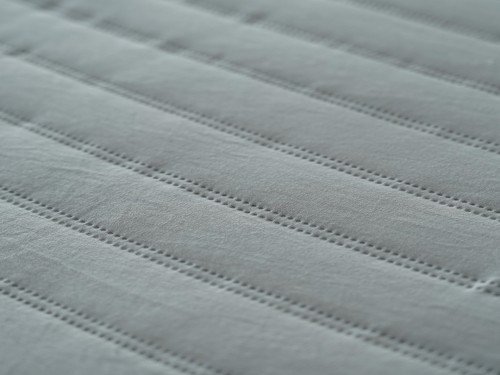 Cubrecama Matelaseado de verano con fundas 2 Plazas Gris