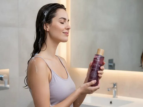 Shampoo Uva Malbec Resveratrol y Vitamina E Reconstruye el cabello