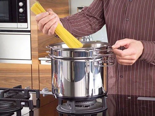 Juego Cozi-Pasta Tramontina24 cm de Acero Inox con fondo triple 2 pzs