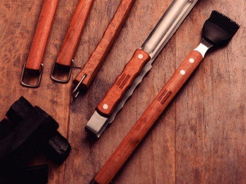 Pincel Tramontina hoja de acero inoxidable y mango de madera 41,8 cm