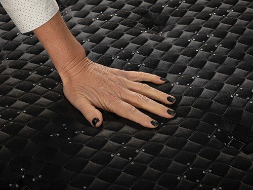 Colchón Beautyrest Black Firm 200x160+ Base de Regalo