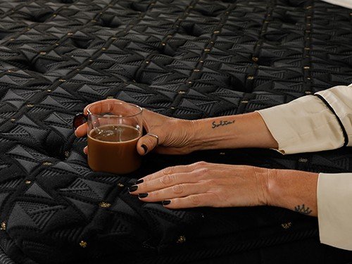 Colchón Beautyrest Black Soft 190x140 + Base de Regalo