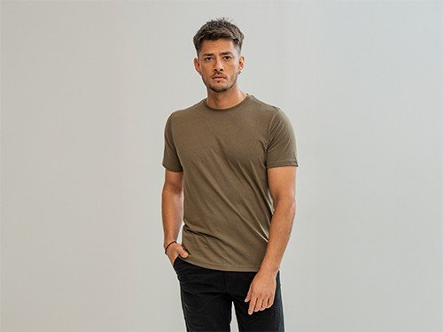 Remera Caroya Verde Militar La Argentina