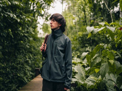 Campera Cacique Softshell Rompeviento Abrigo Premium