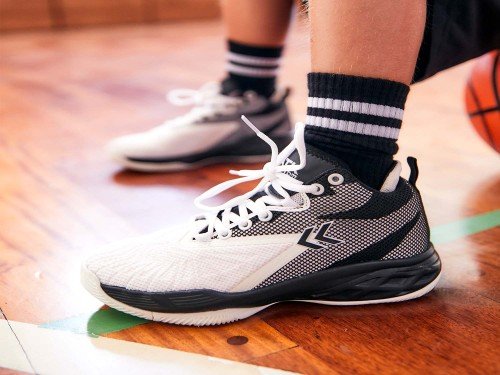 Zapatillas de Basquet Niños Adulto Blanco Negro Julius Atomik