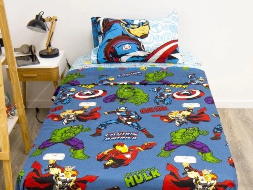 Sábana 1 1/2 Plaza Piñata Avengers Battle