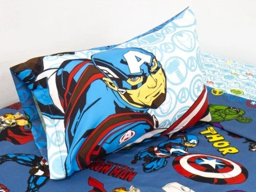 Sábana 1 1/2 Plaza Piñata Avengers Battle