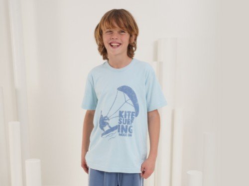 Remera Jr Kite Surf de 4 a +12 años + hasta 7 cuotas ¡sin interés!