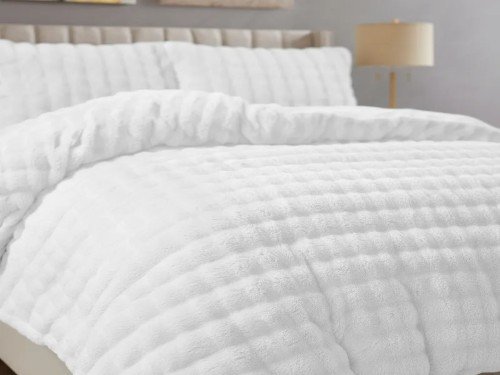 Acolchado Nórdico Manta símil piel de conejo Línea Ankara Queen Size