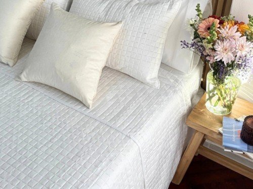 Kit Cubrecama MARBELLA QUEEN con Fundas - Blanco