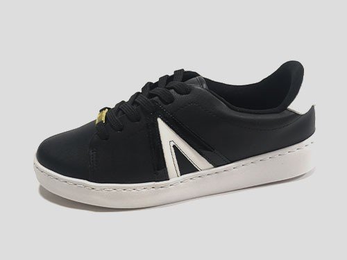 VIZZANO. Zapatilla de mujer, urbana de moda,