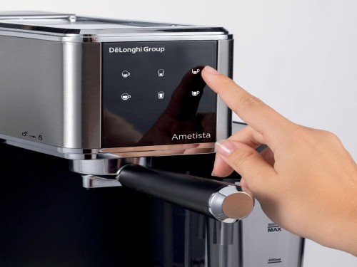 Cafetera Espresso Ariete Con Depósito De Leche Metal 15 Bar Negro