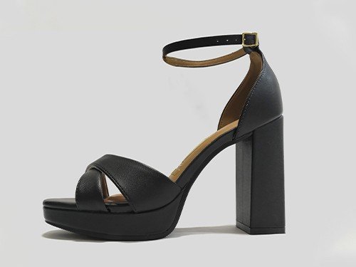 Sandalia alta de fiesta VIZZANO, con plataforma y taco grueso.