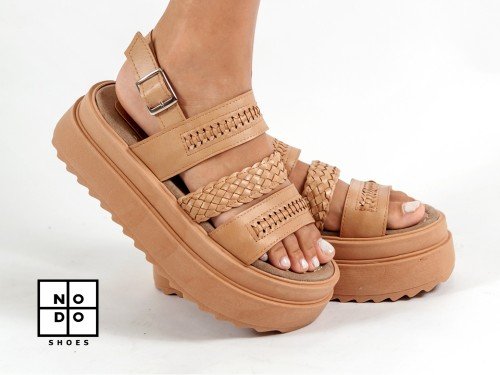Sandalia Con Plataforma Nodo Shoes