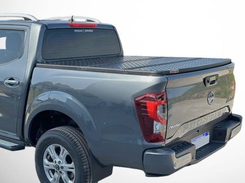 NISSAN FRONTIER 2022+ TAPA RIGÍDA
