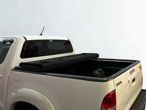 TOYOTA HILUX 2005 - 2015 TAPA RIGÍDA