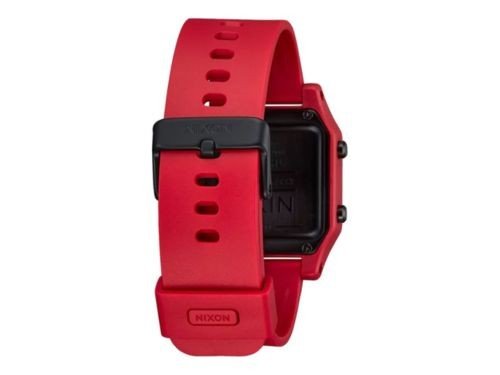 Staple Red Nixon
