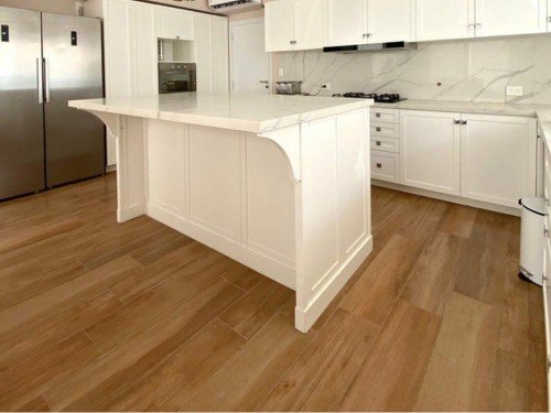 Porcelanato Símil Madera Ilva Roble Identica 22,5x90 - Primera Calidad